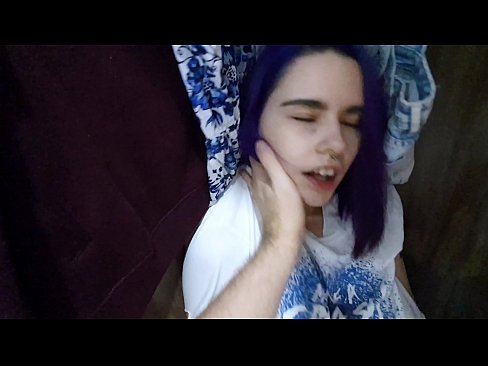 ❤️ Lorg mi mo sis anns a’ chlòsaid agus chuidich i cum ️  Fucking  leinn gd.allo-sex.ru ☑